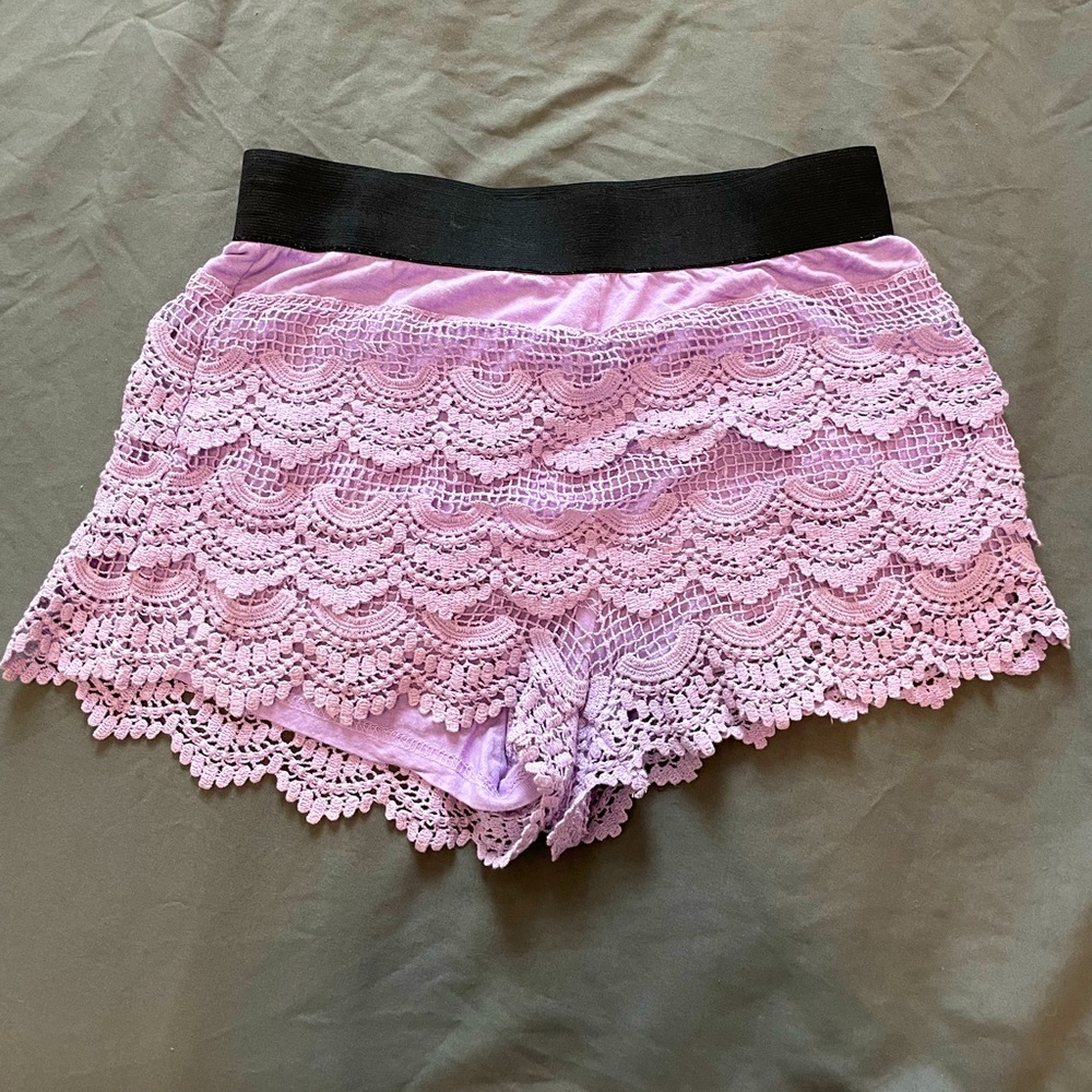 Umgee Purple Crochet High Waisted Bloomers 11” w Waistband Lilac Lace Shorts, S